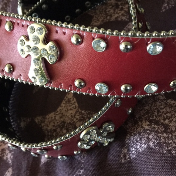 Rhinestone and crosses belt beautiful new with tag - Picture 6 of 9